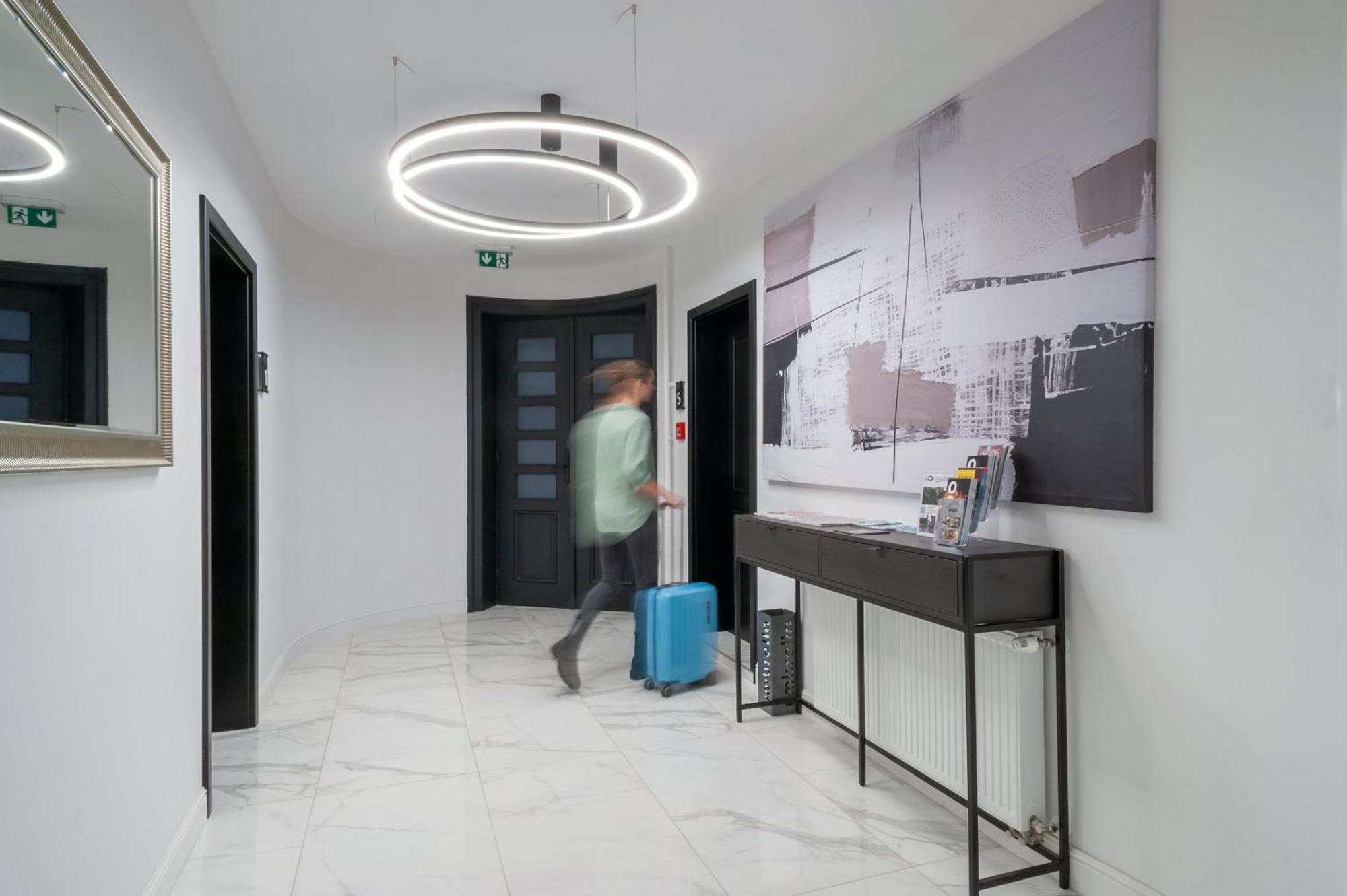 Loox Boutique Apartments Gunduliceva ซาเกร็บ ภายนอก รูปภาพ