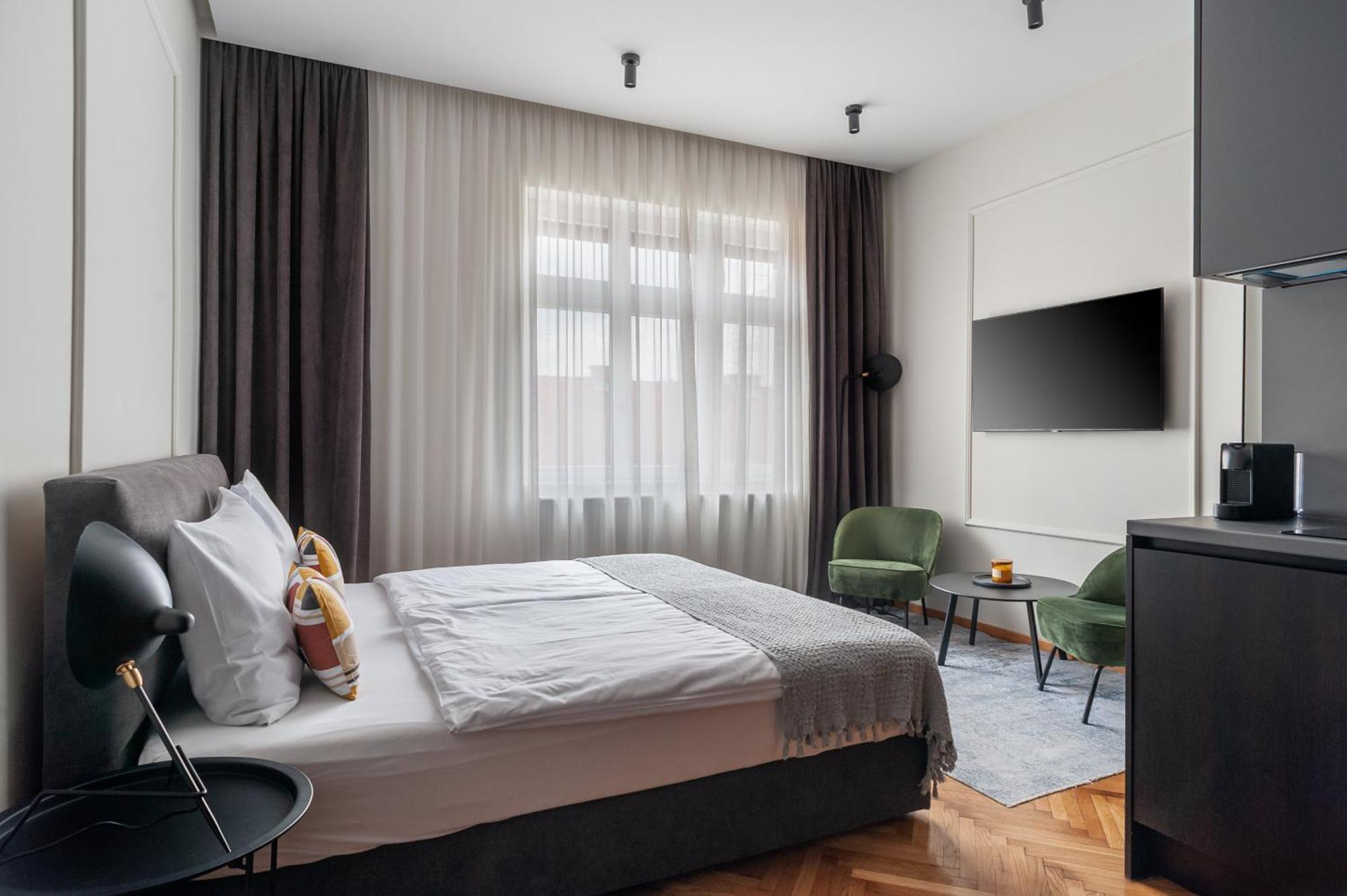 Loox Boutique Apartments Gunduliceva ซาเกร็บ ภายนอก รูปภาพ