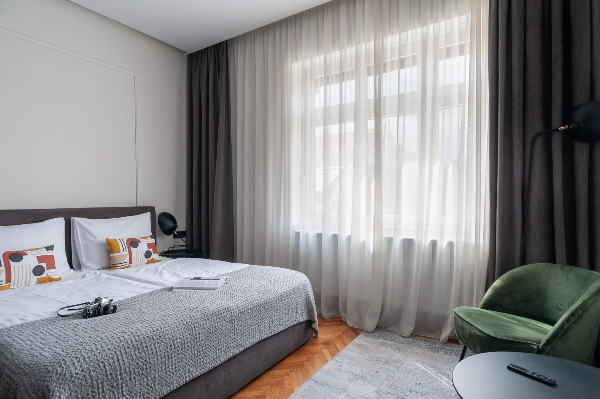Loox Boutique Apartments Gunduliceva ซาเกร็บ ภายนอก รูปภาพ