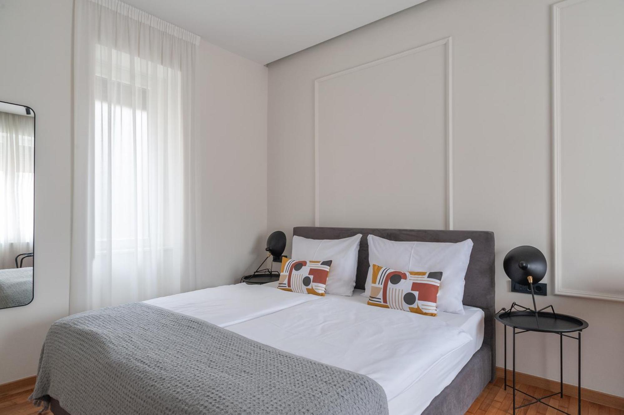 Loox Boutique Apartments Gunduliceva ซาเกร็บ ภายนอก รูปภาพ