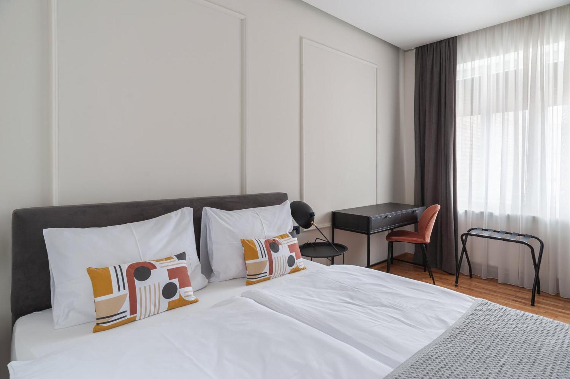 Loox Boutique Apartments Gunduliceva ซาเกร็บ ภายนอก รูปภาพ