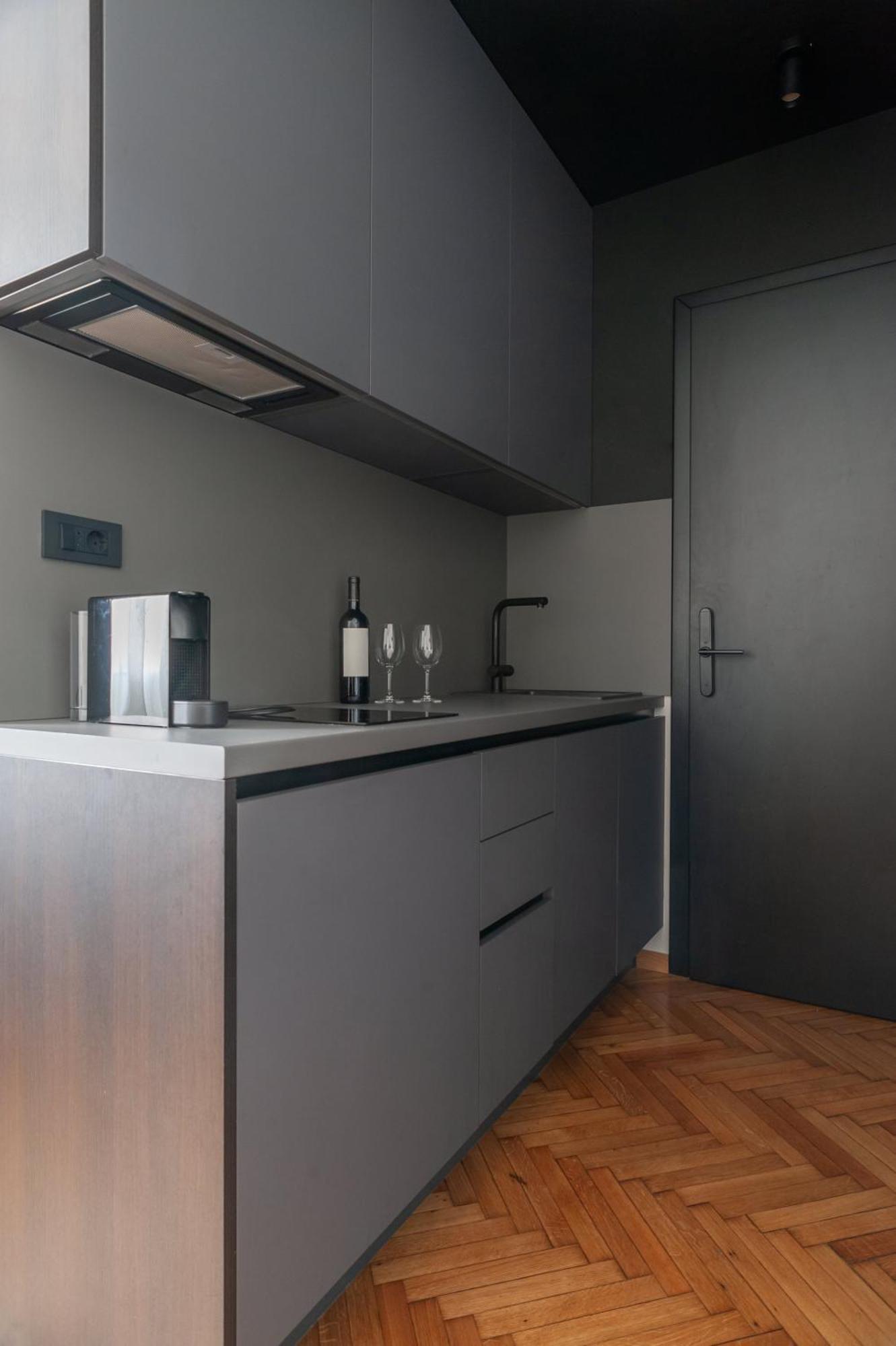 Loox Boutique Apartments Gunduliceva ซาเกร็บ ภายนอก รูปภาพ